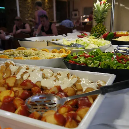 Hotel La Palmera & 4*