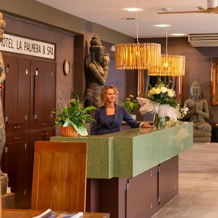 Hotel La Palmera & 4*