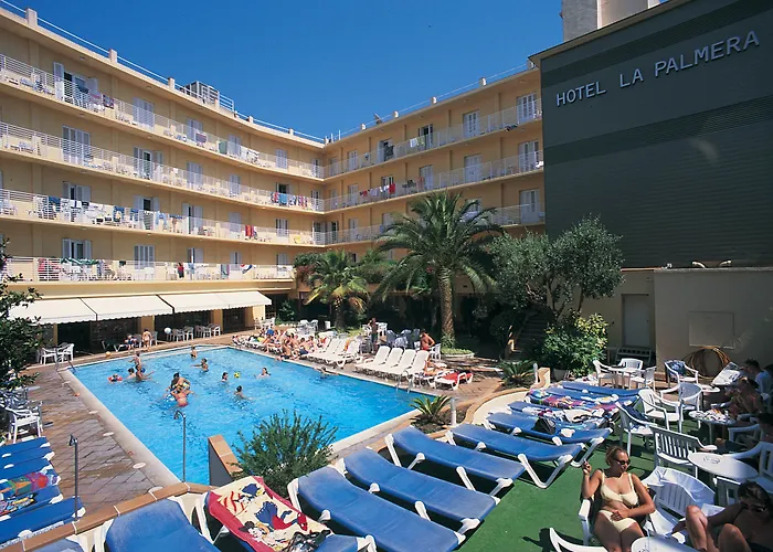 La Palmera & Hotell 4*