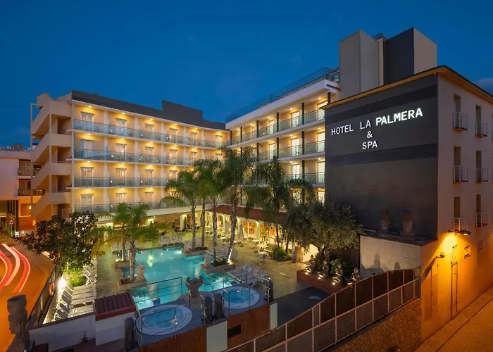 La Palmera & Hotel 4*