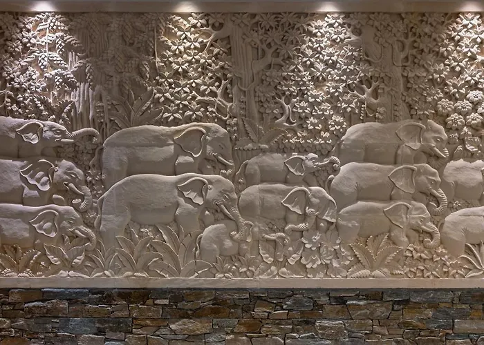 La Palmera & Hotel 4*