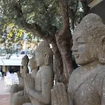 Отель La Palmera &