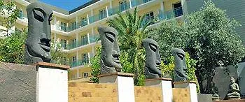 La Palmera & 4*