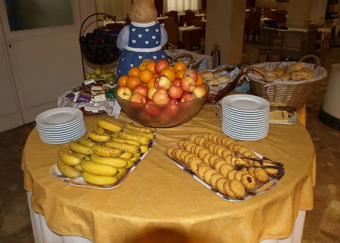 La Palmera & Hotel 4*