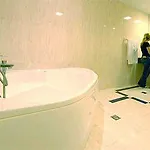 Hotel La Palmera & 4*